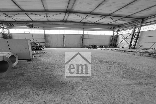 em
